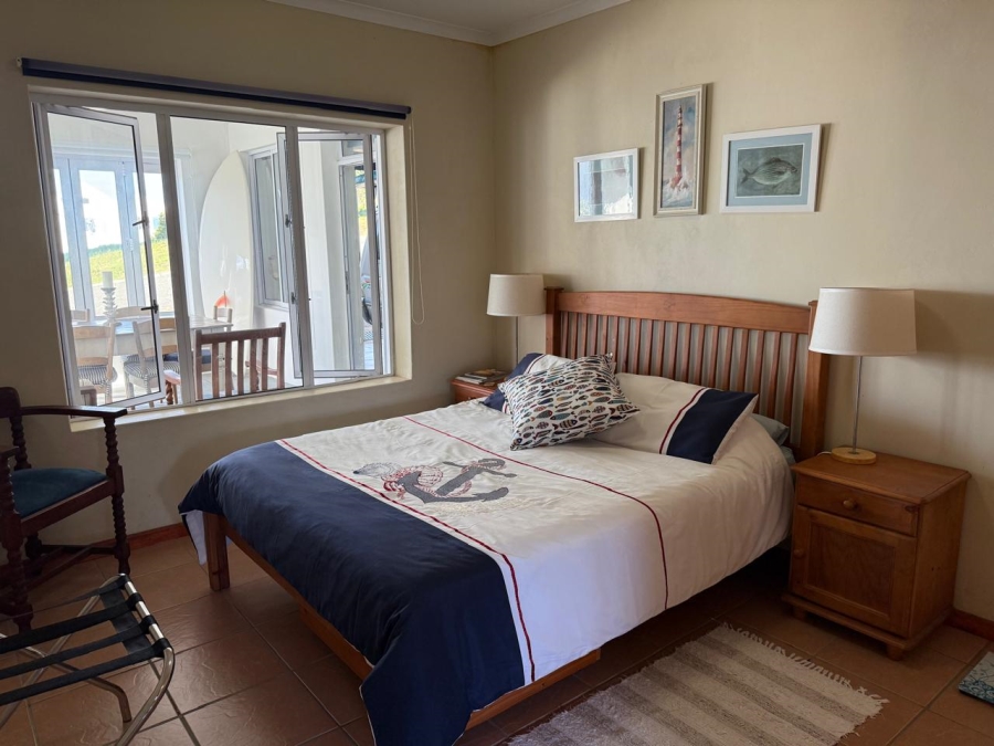 4 Bedroom Property for Sale in Stilbaai Wes Western Cape